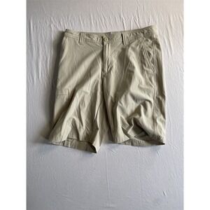 Columbia 32x10" Khaki Perfomance Cargo Mens Shorts‎
